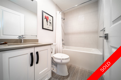 Downtown SQ Townhouse for sale: 3 bedroom 1,239 sq.ft. (Listed 2020-10-07)